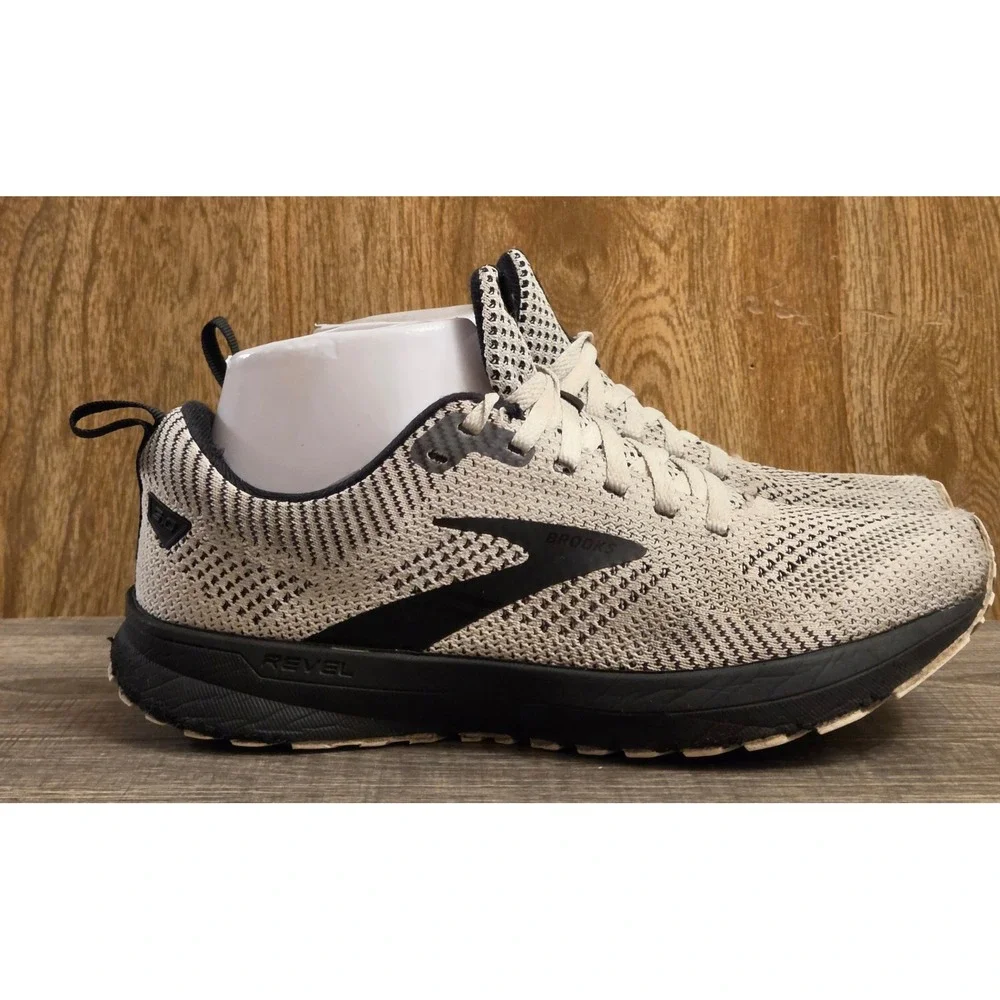 Brooks Revel 5 Running Shoes Womens Size 7.5 Oreo Comfort Walking Gym Sneakers